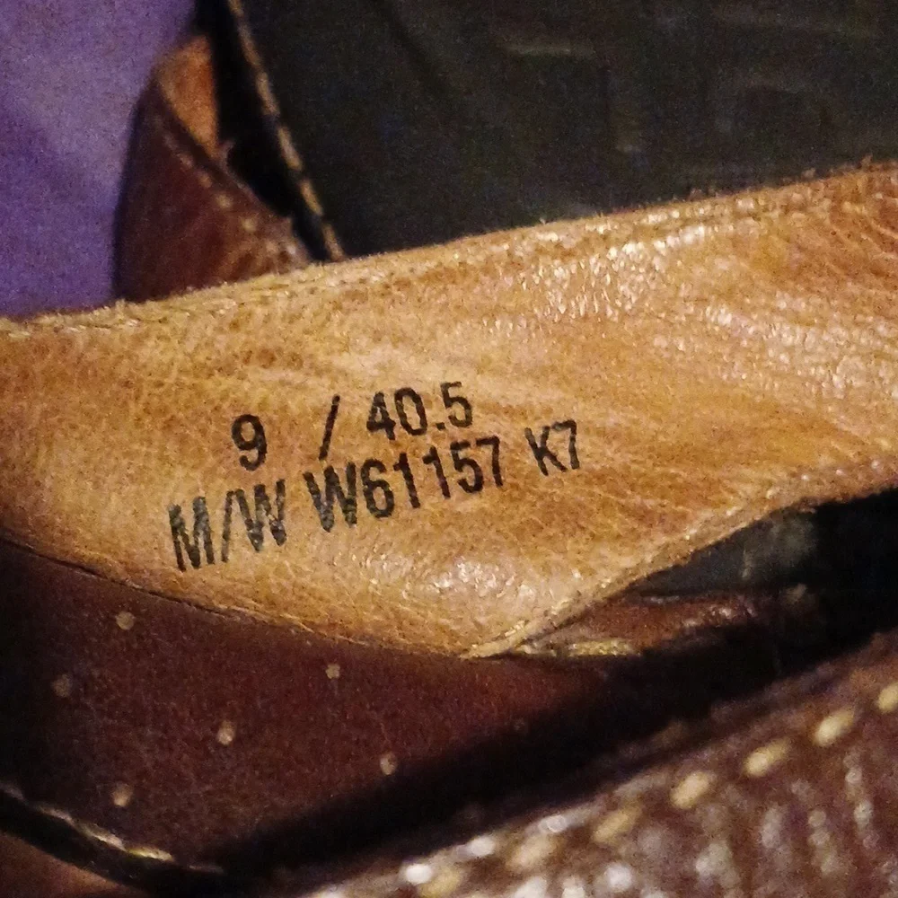 BORN NWOT leather sandals - Picture 4 of 6